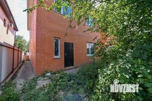 Дом 143м², 1-этажный, участок 3 сот.