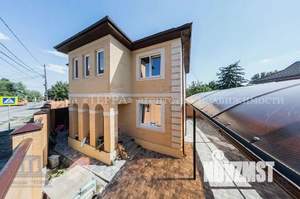 Коттедж 155м², 2-этажный, участок 3 сот.