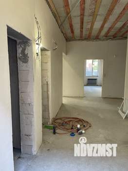 Дом 263м², 2-этажный, участок 3 сот.