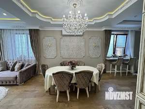 Дом 240м², 3-этажный, участок 5 сот.