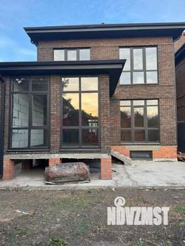 Дом 230м², 2-этажный, участок 4 сот.