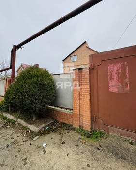 Дом 350м², 2-этажный, участок 7 сот.