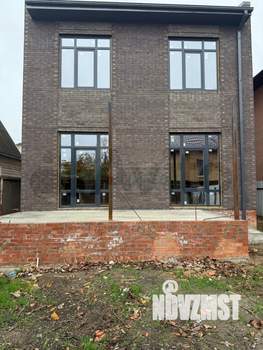 Дом 153м², 2-этажный, участок 3 сот.