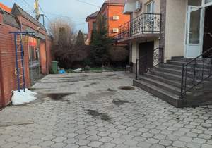 Дом 270м², 2-этажный, участок 6 сот.