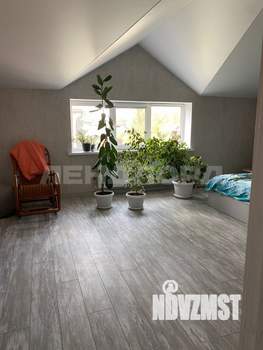 Дом 240м², 2-этажный, участок 3 сот.