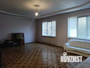 Дом 500м², 4-этажный, участок 5 сот.