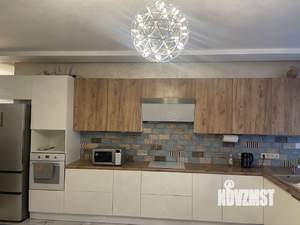 Дом 300м², 2-этажный, участок 6 сот.