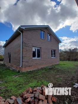 Дом 181м², 2-этажный, участок 6 сот.