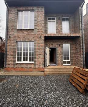 Дом 160м², 2-этажный, участок 3 сот.