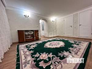 Дом 180м², 2-этажный, участок 3 сот.