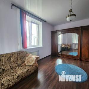 Коттедж 288м², 3-этажный, участок 6 сот.