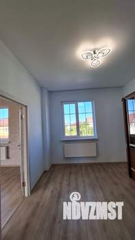 Дом 80м², 2-этажный, участок 3 сот.