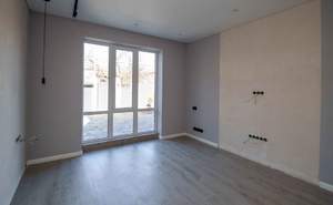 Дом 176м², 2-этажный, участок 3 сот.