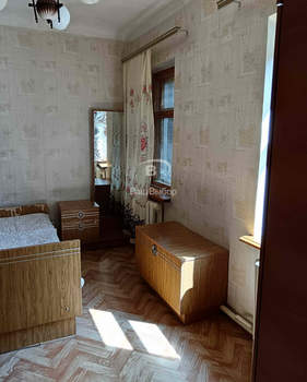 Дом 50м², 4-этажный, участок 1 сот.