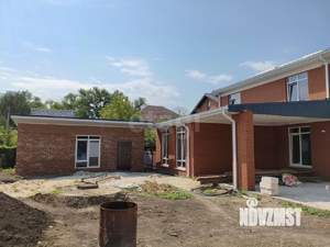 Дом 313м², 2-этажный, участок 8 сот.