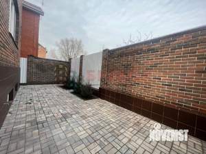 Дом 250м², 2-этажный, участок 3 сот.