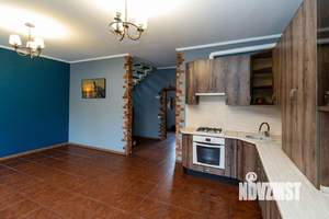 Дом 80м², 2-этажный, участок 3 сот.