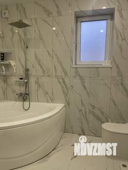 Дом 300м², 2-этажный, участок 6 сот.