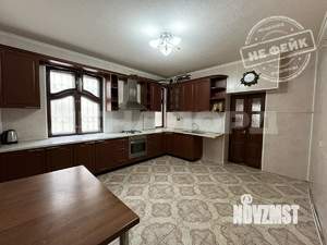 Дом 457м², 2-этажный, участок 7 сот.