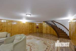 Дом 450м², 2-этажный, участок 819 сот.