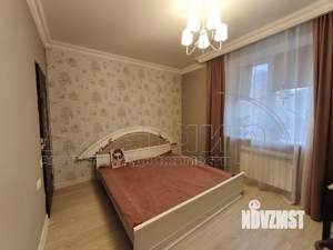 Дом 281м², 3-этажный, участок 3 сот.