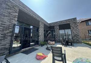 Дом 228м², 1-этажный, участок 7 сот.