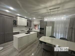 Дом 185м², 3-этажный, участок 6 сот.