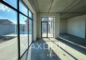 Дом 180м², 2-этажный, участок 6 сот.