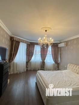 Дом 137м², 2-этажный, участок 3 сот.