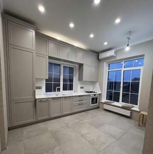 Дом 220м², 2-этажный, участок 6 сот.