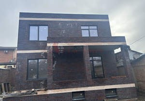 Дом 199м², 2-этажный, участок 4 сот.