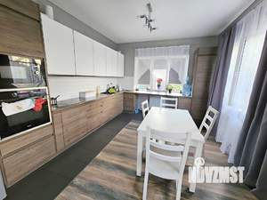 Дом 231м², 2-этажный, участок 5 сот.