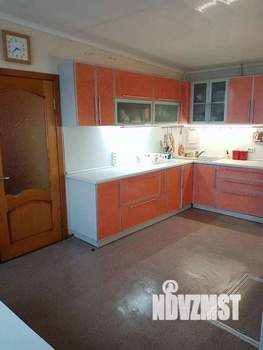 Дом 143м², 2-этажный, участок 3 сот.