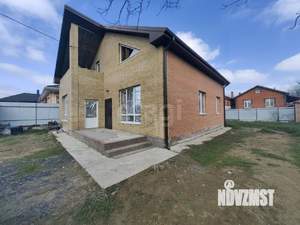 Дом 180м², 2-этажный, участок 6 сот.