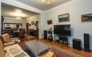 Дом 500м², 4-этажный, участок 5 сот.