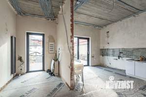 Дом 176м², 2-этажный, участок 3 сот.