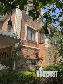 Дом 264м², 3-этажный, участок 6 сот.