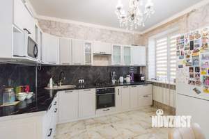 Дом 135м², 2-этажный, участок 3 сот.