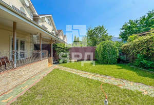 Дом 245м², 4-этажный, участок 3 сот.