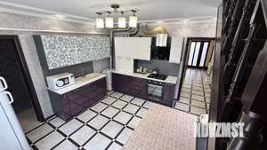 Коттедж 189м², 2-этажный, участок 6 сот.