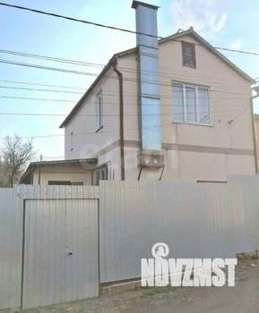 Дом 82м², 2-этажный, участок 6 сот.