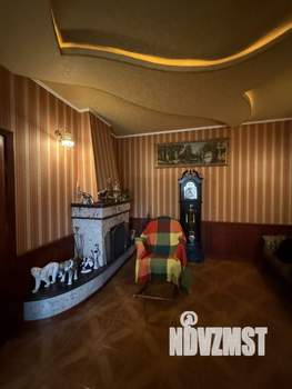 Дом 236м², 2-этажный, участок 4 сот.