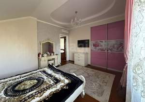 Дом 310м², 3-этажный, участок 5 сот.