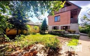 Дом 218м², 3-этажный, участок 3 сот.