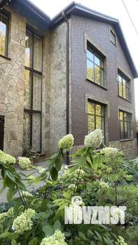 Дом 322м², 3-этажный, участок 4 сот.