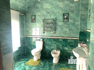 Дом 284м², 2-этажный, участок 6 сот.