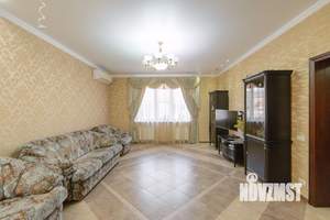 Дом 285м², 2-этажный, участок 3 сот.