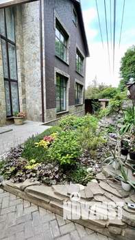 Дом 322м², 3-этажный, участок 4 сот.