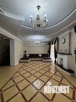 Дом 245м², 2-этажный, участок 3 сот.