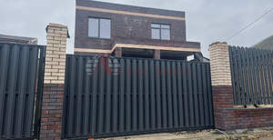 Дом 199м², 2-этажный, участок 4 сот.